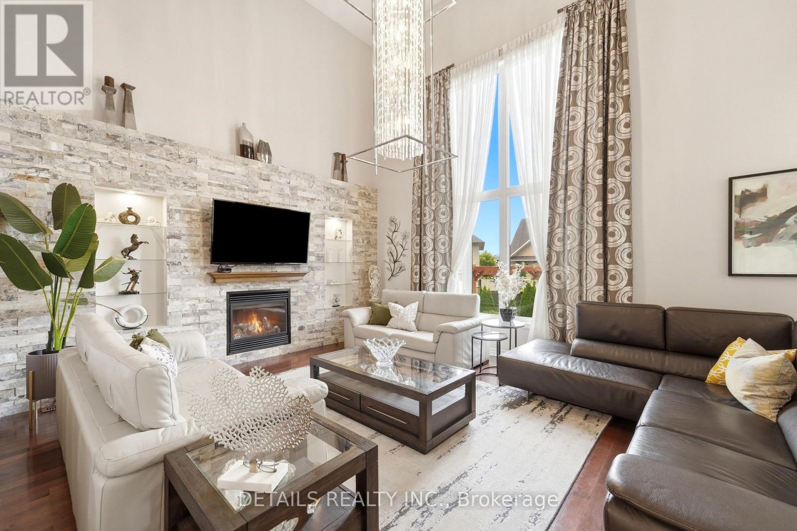 5 Bed, 5 Bath House for Sale in Ottawa – 293 HUNTSVILLE DRIVE, Ottawa – MLS# X13675814 - Image 19