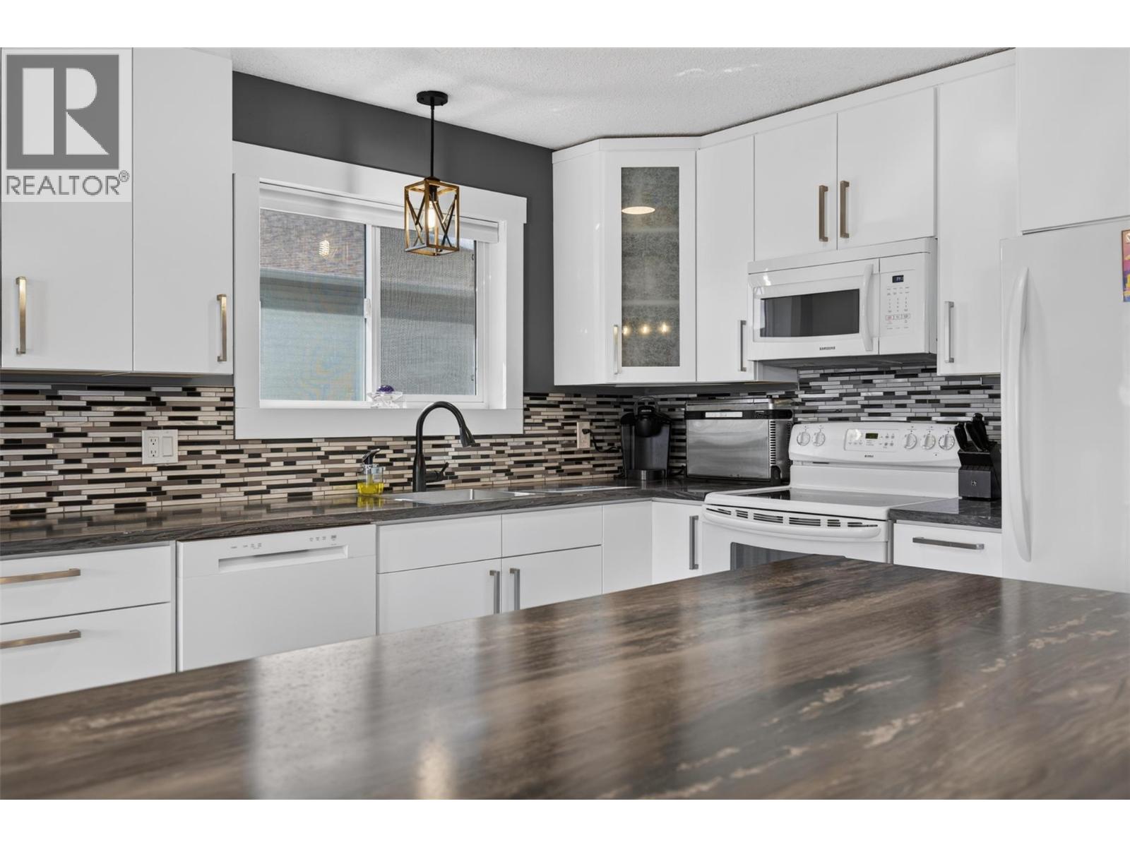 3703 Commonage Crescent, Vernon