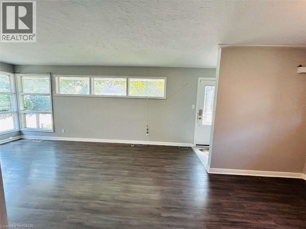 344 VICTORIA Avenue - 5