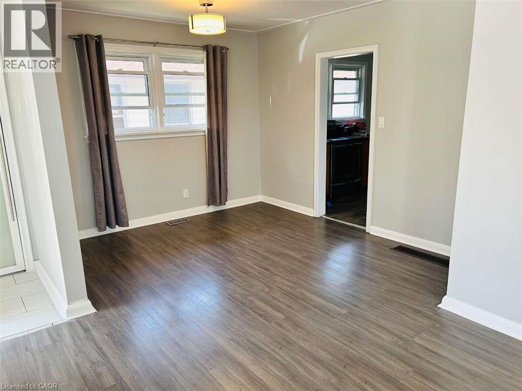 344 VICTORIA Avenue - 8