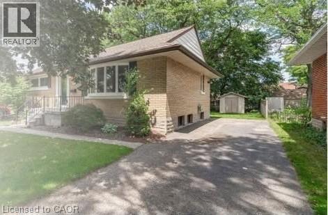 40 DONALD Street — photo 1