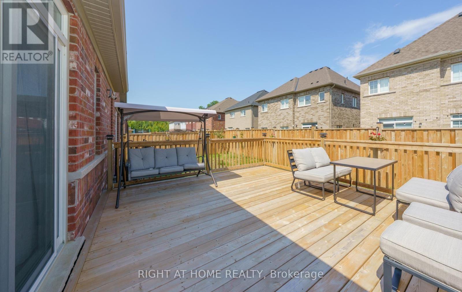 2 CLIFF THOMPSON COURT - 18
