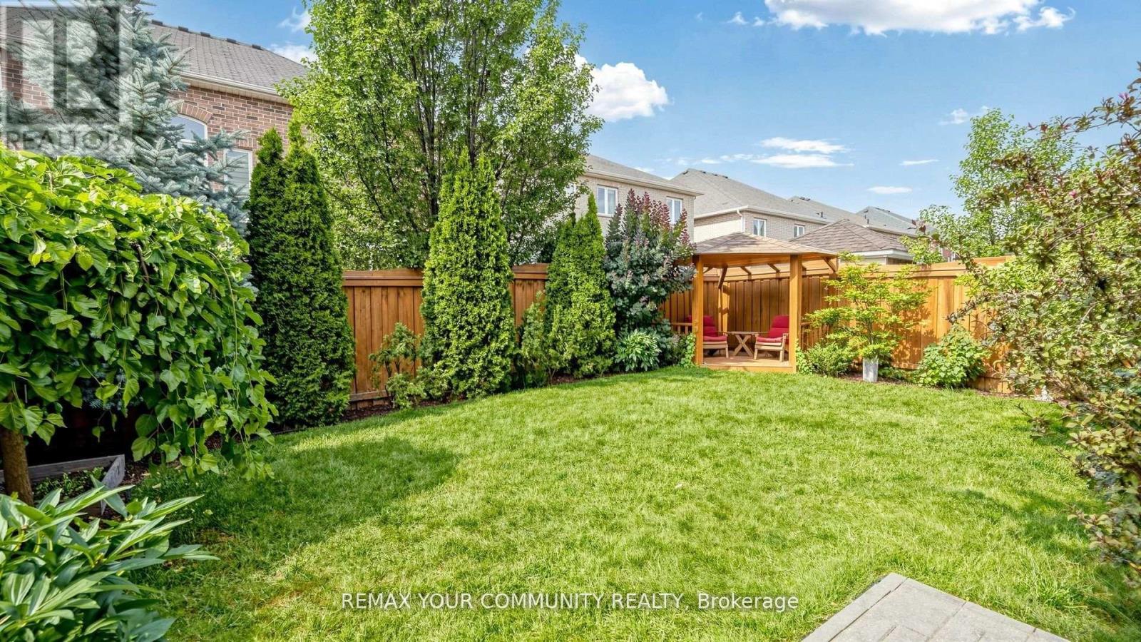 6 HOMERTON AVENUE - 46
