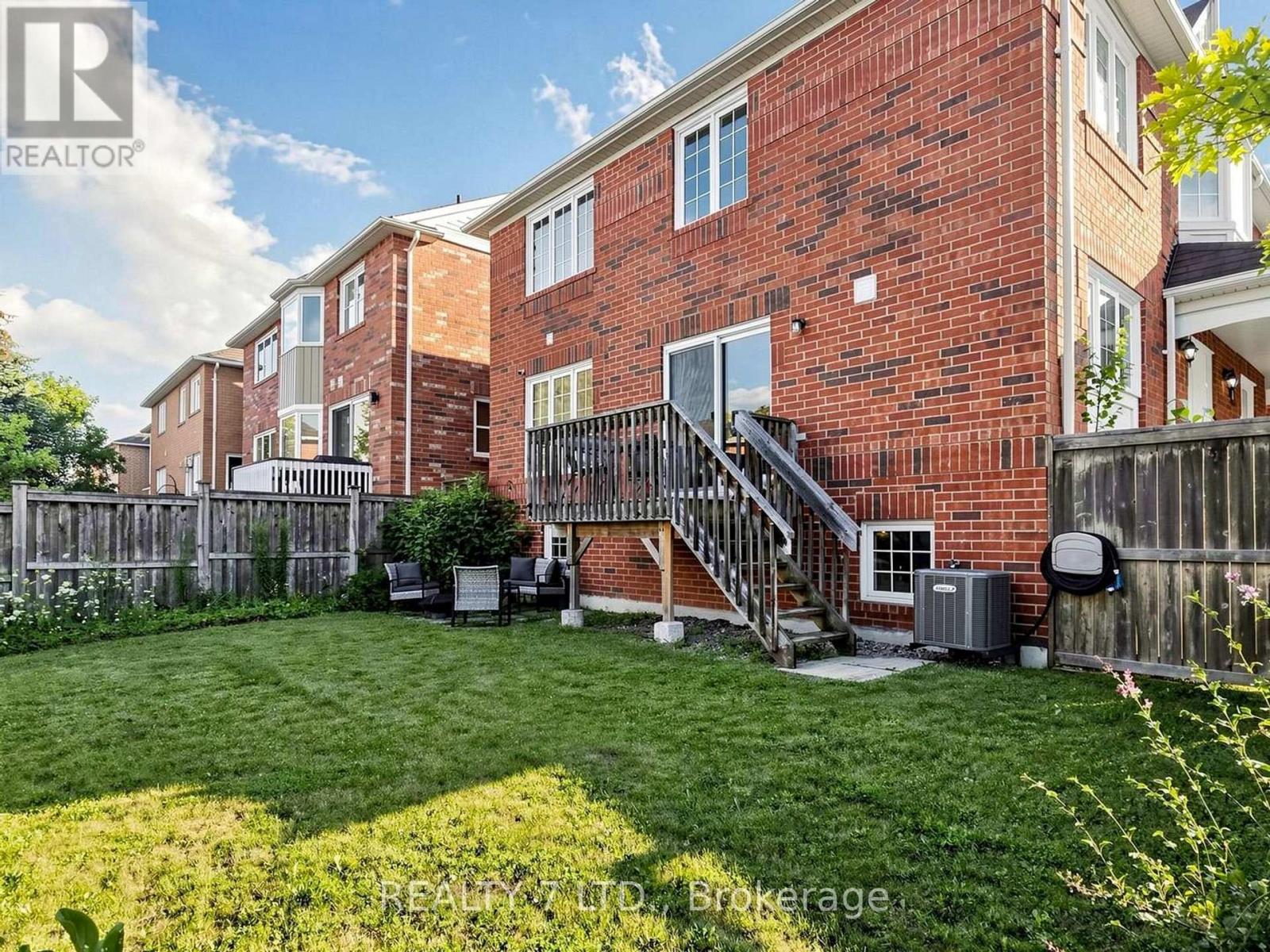 330 CHERYL MEWS BOULEVARD - Image 38