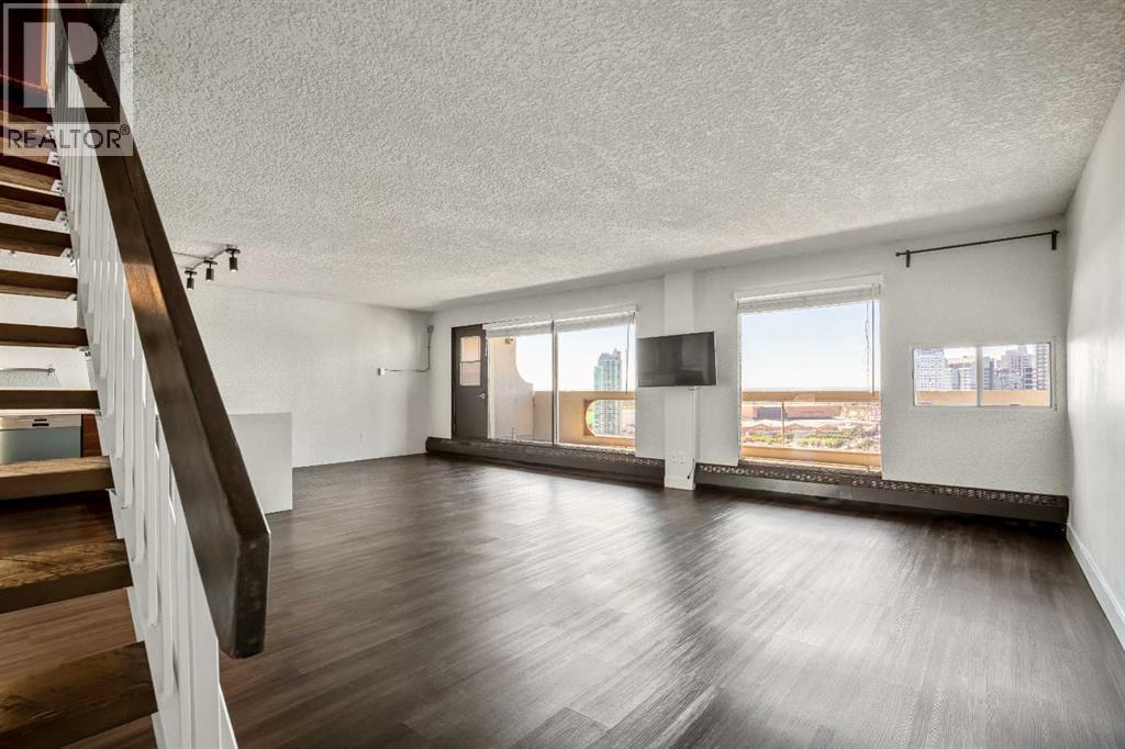 221 6 Avenue Southeast - Photo 20
