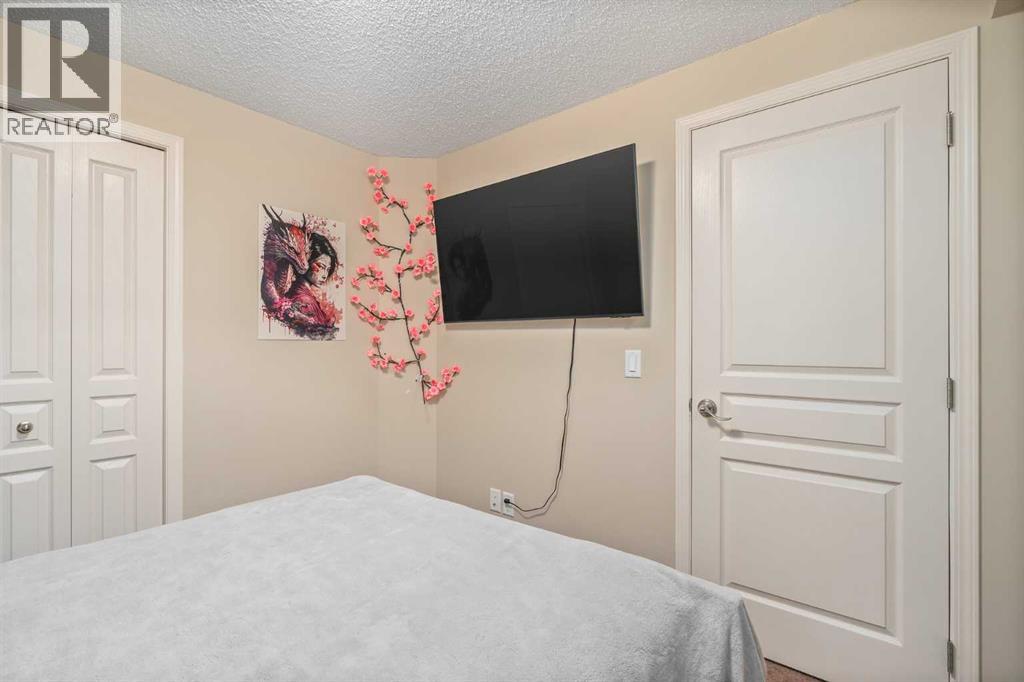 240 Elgin Meadows Gardens Southeast - Photo 26