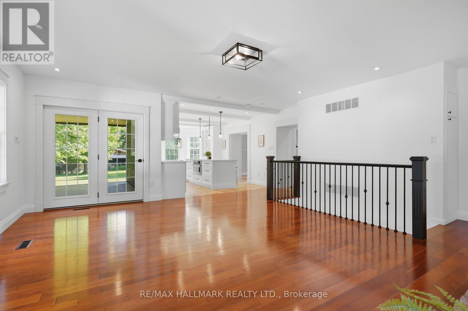 105 DUCKWORTH STREET - Image 22