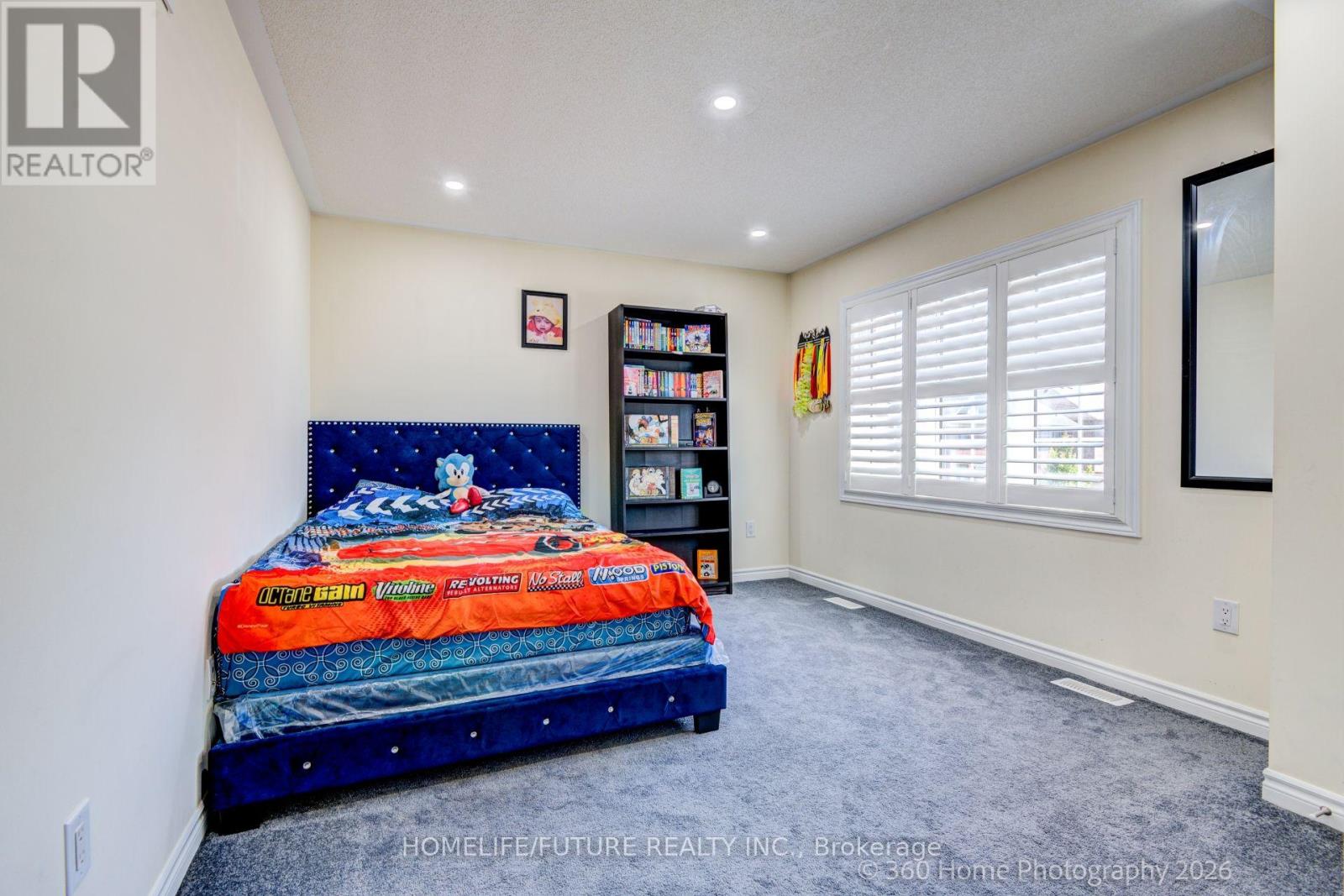 42 SAMUEL CRESCENT - Image 25