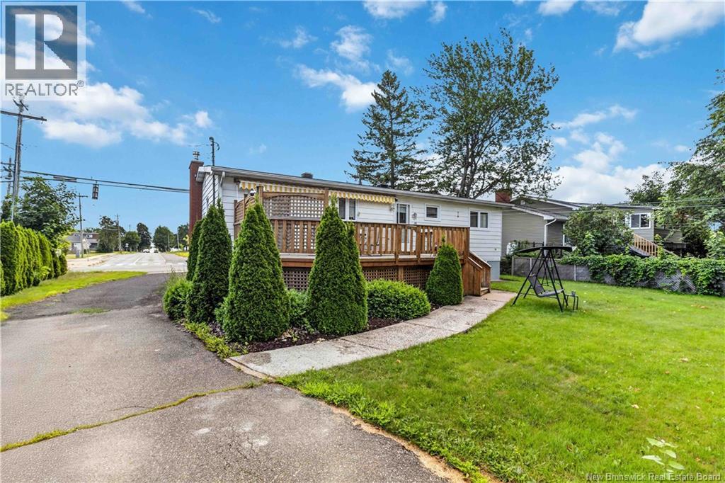 1071 Smythe Street - Image 4
