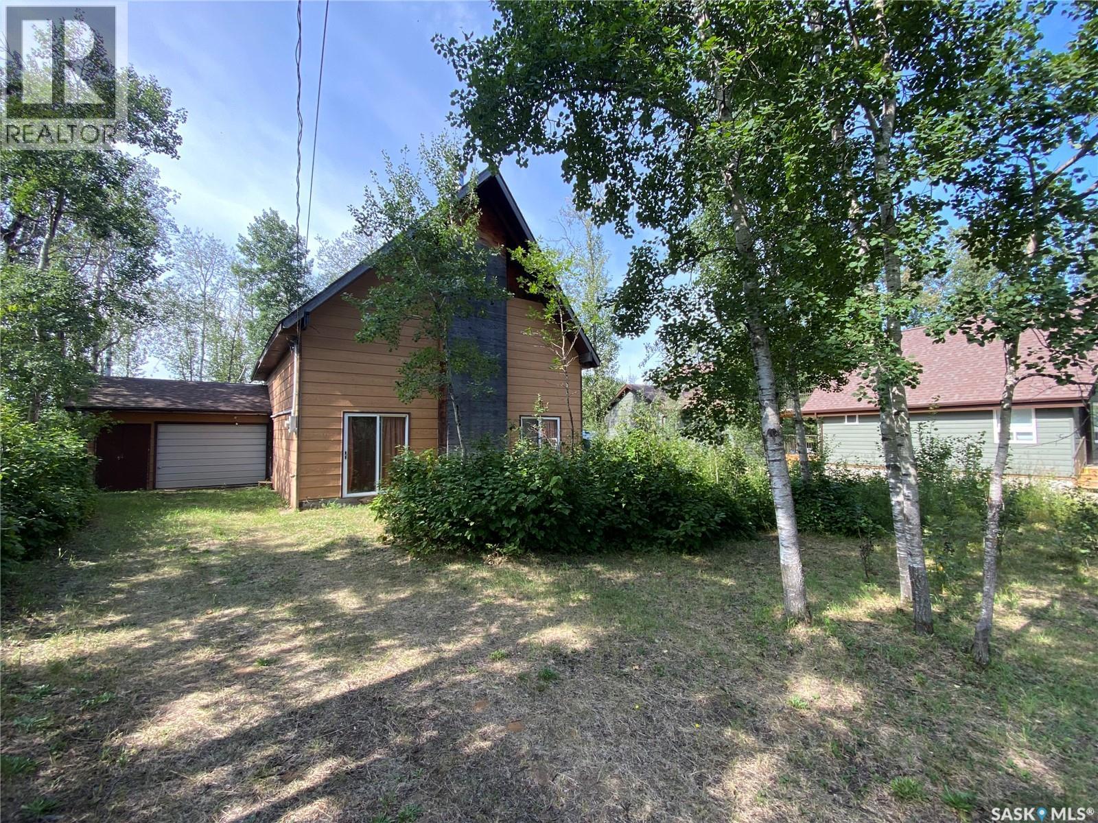 19 Willow CRESCENT - 1