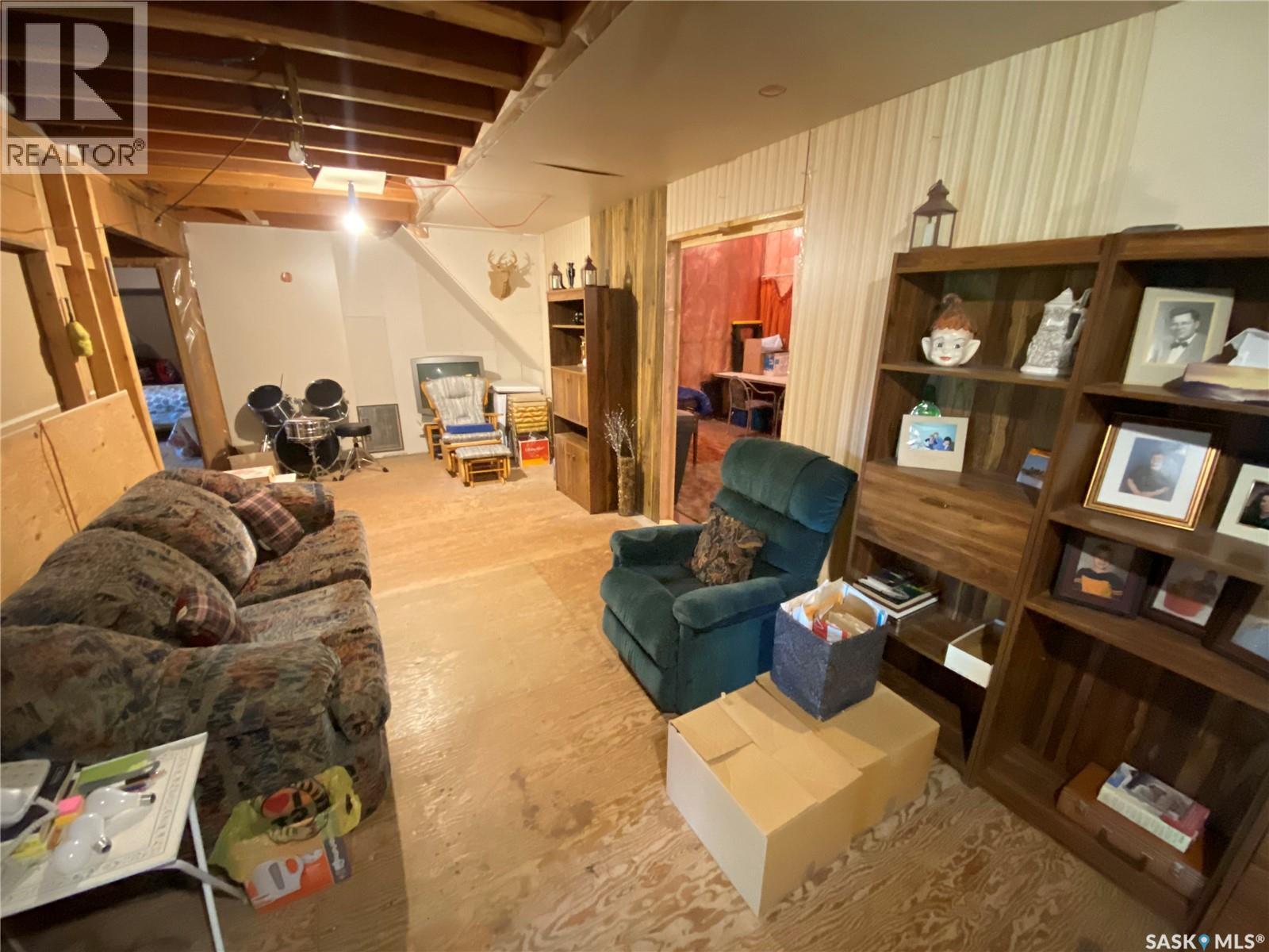 19 Willow CRESCENT - Image 5