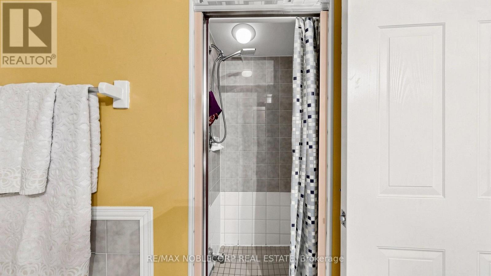 #804 2901 KIPLING AVENUE - Image 36