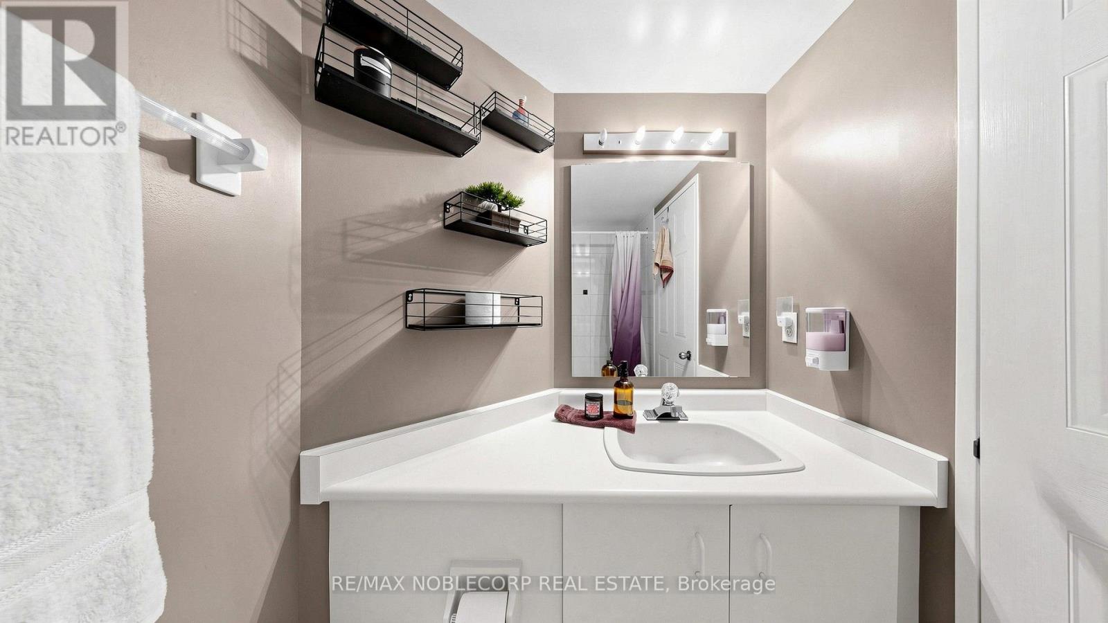 #804 2901 KIPLING AVENUE - Image 40