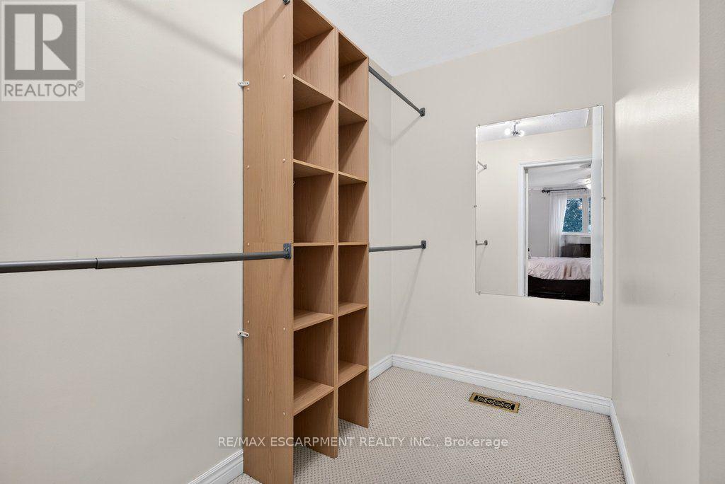 1152 LOCKHART ROAD - 26