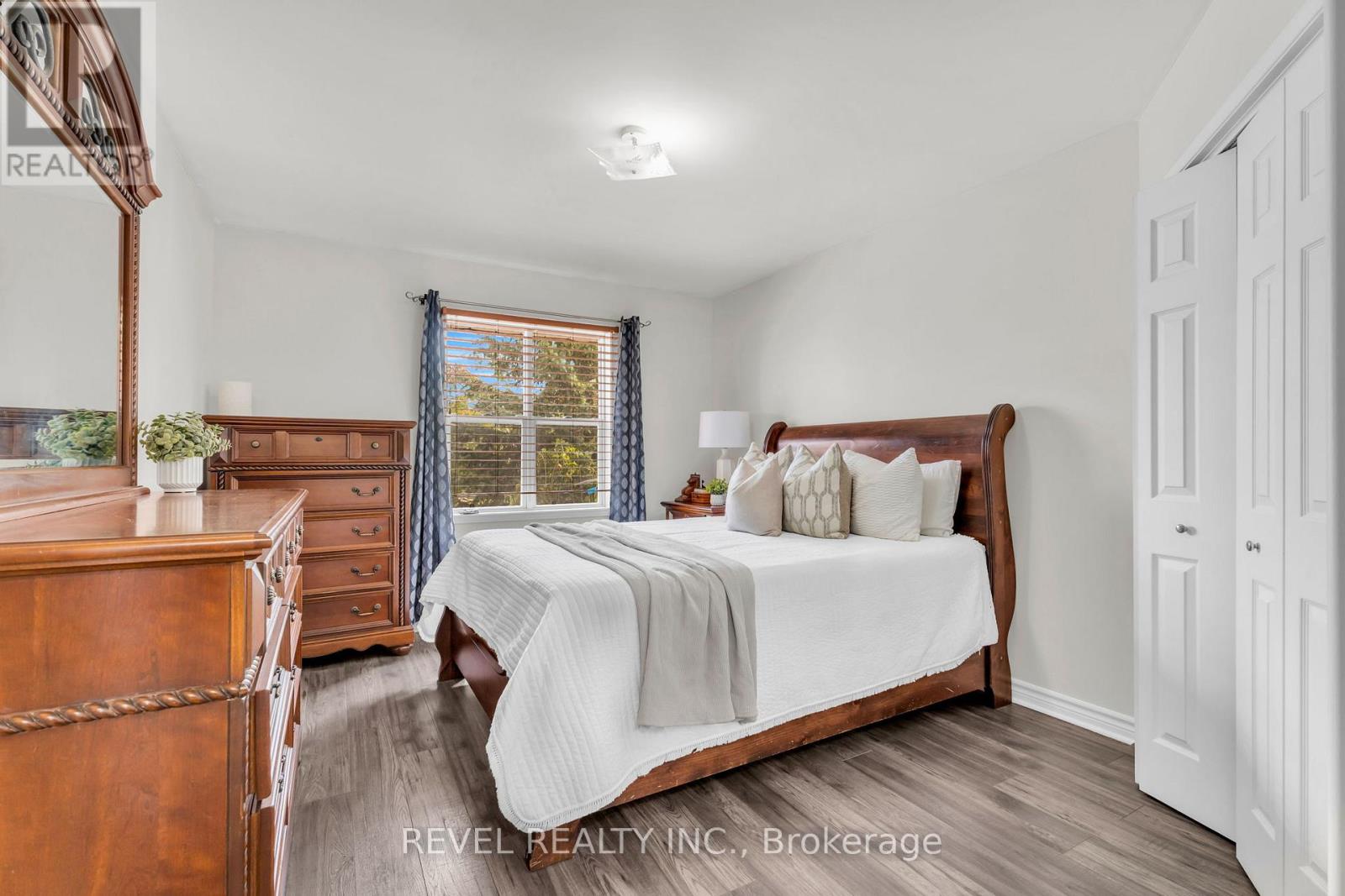 37 WILSON CRESCENT - Image 19