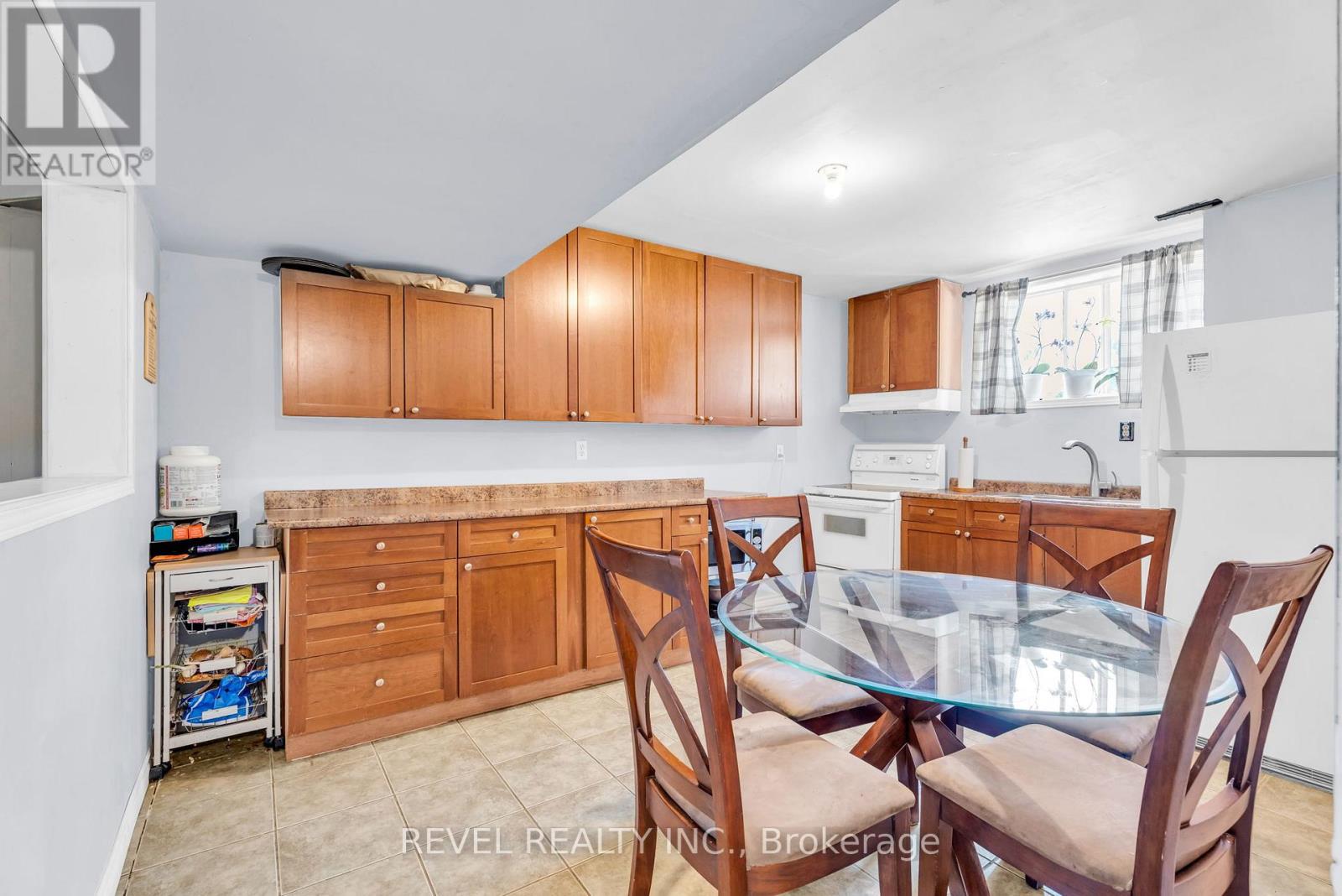 37 WILSON CRESCENT - Image 26