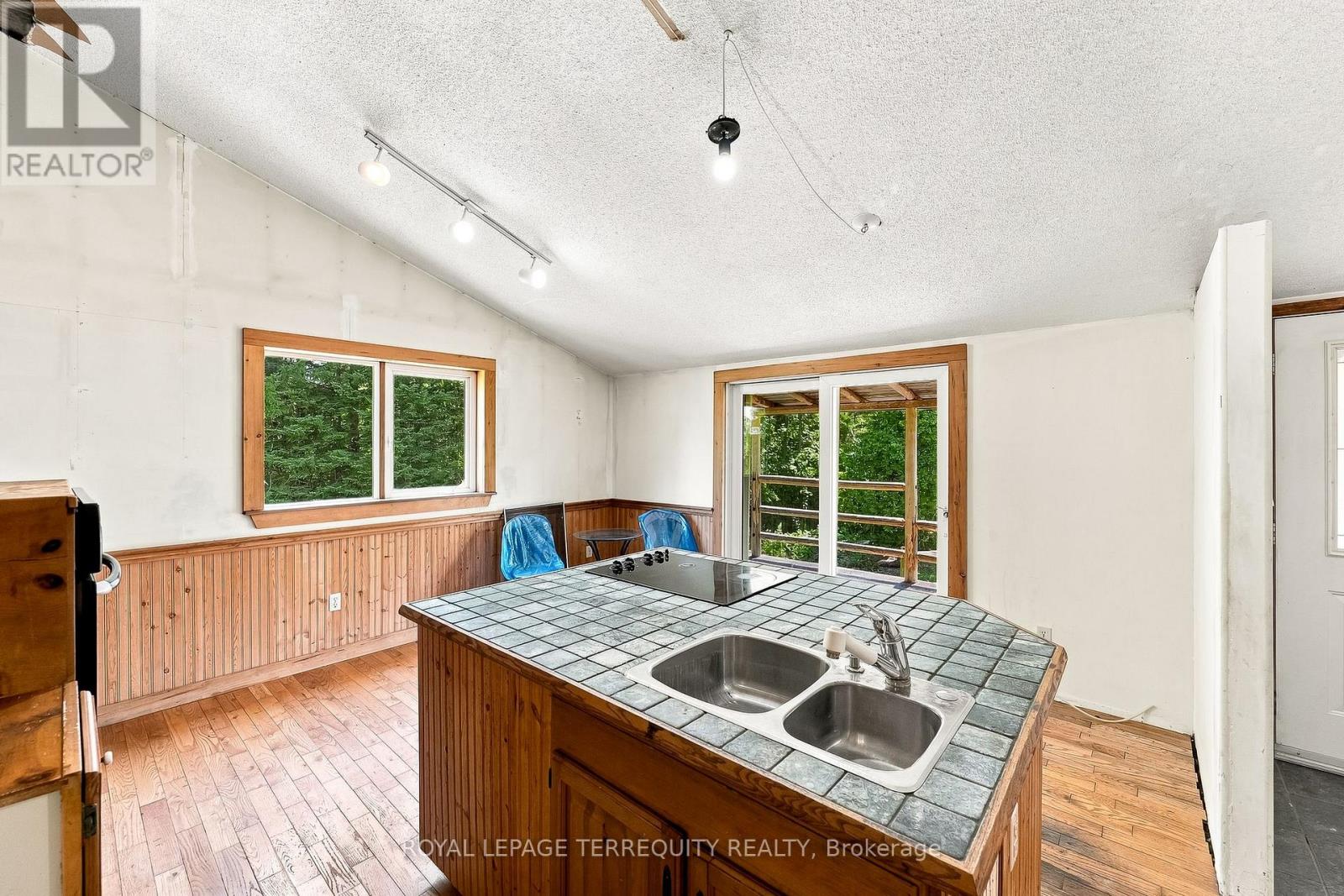 403 CONCESSION RD 12 E - Image 16