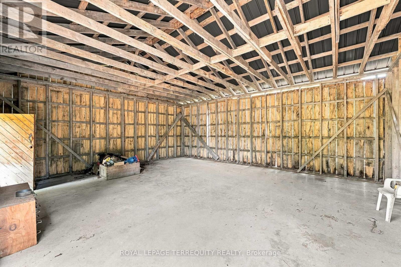 403 CONCESSION RD 12 E - Image 39