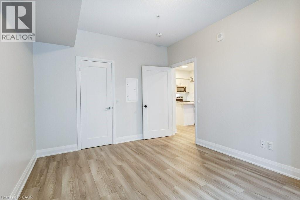 #201 16 CONCORD Place - Image 15