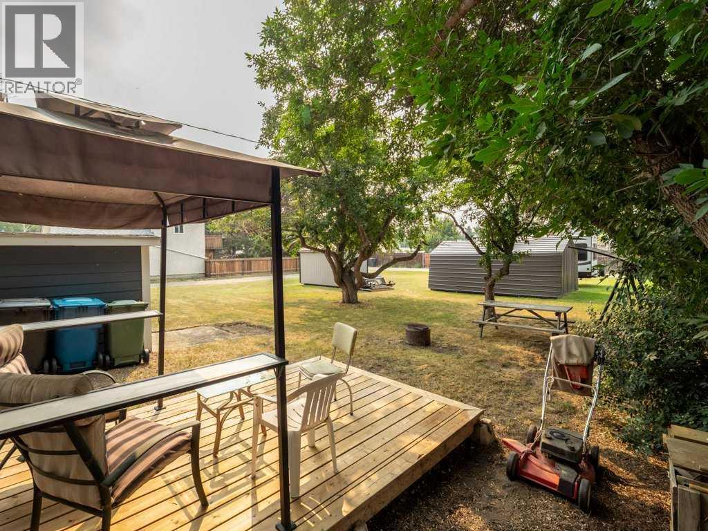 2209 22 Avenue - Photo 26