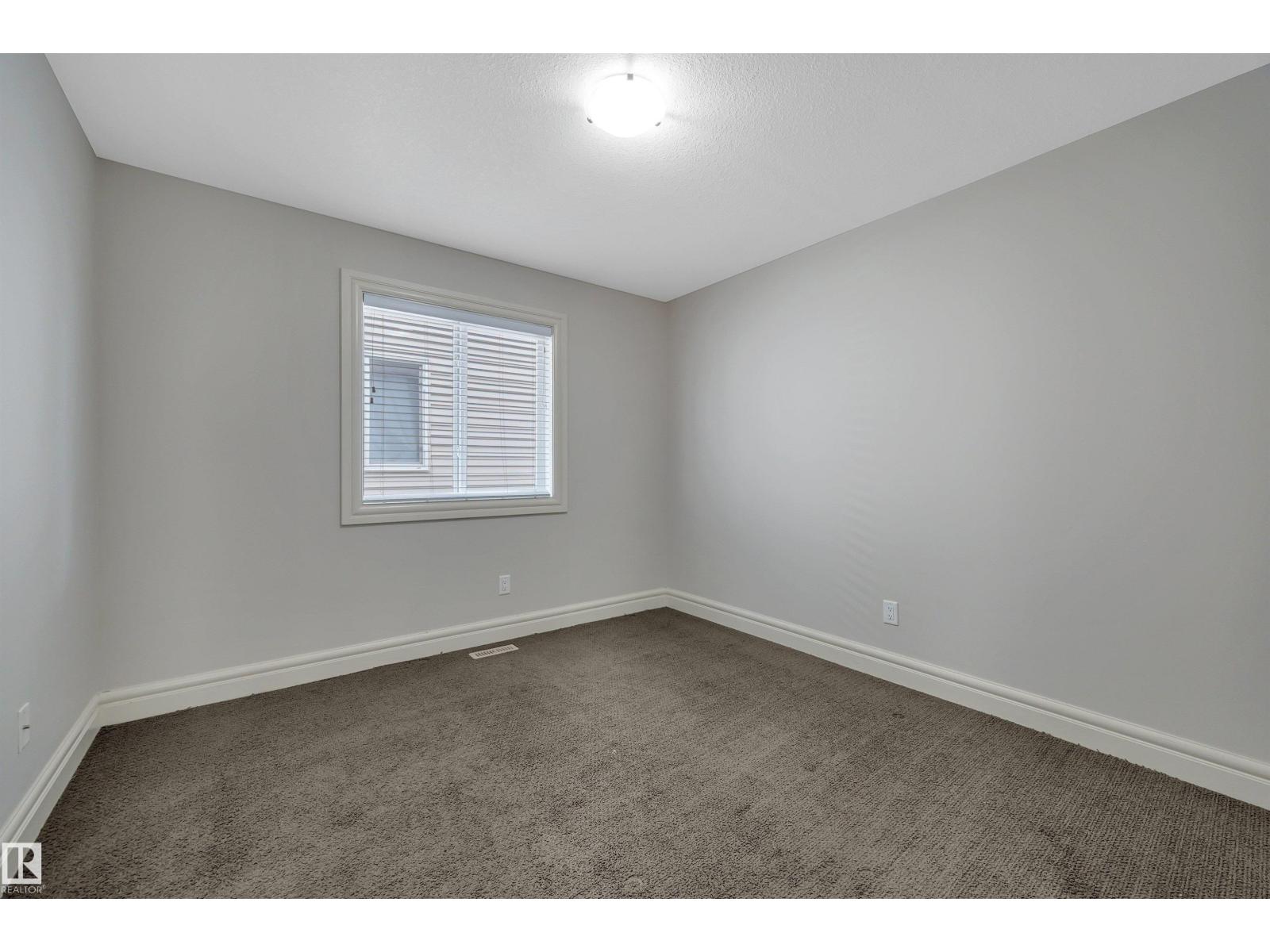 1047 ARMITAGE Crescent SW - Photo 49