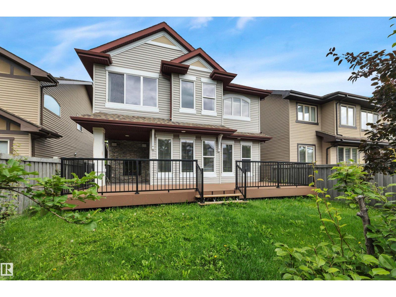 1047 ARMITAGE CR SW - 61