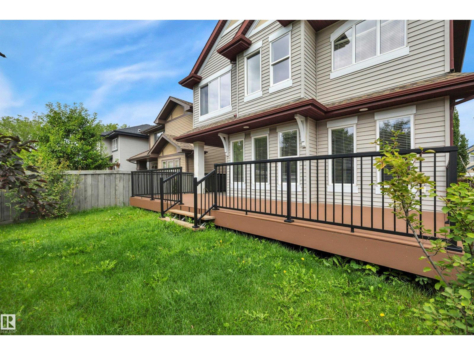 1047 ARMITAGE CR SW - Image 62