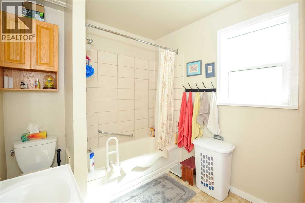 5223 46 Street - Photo 18