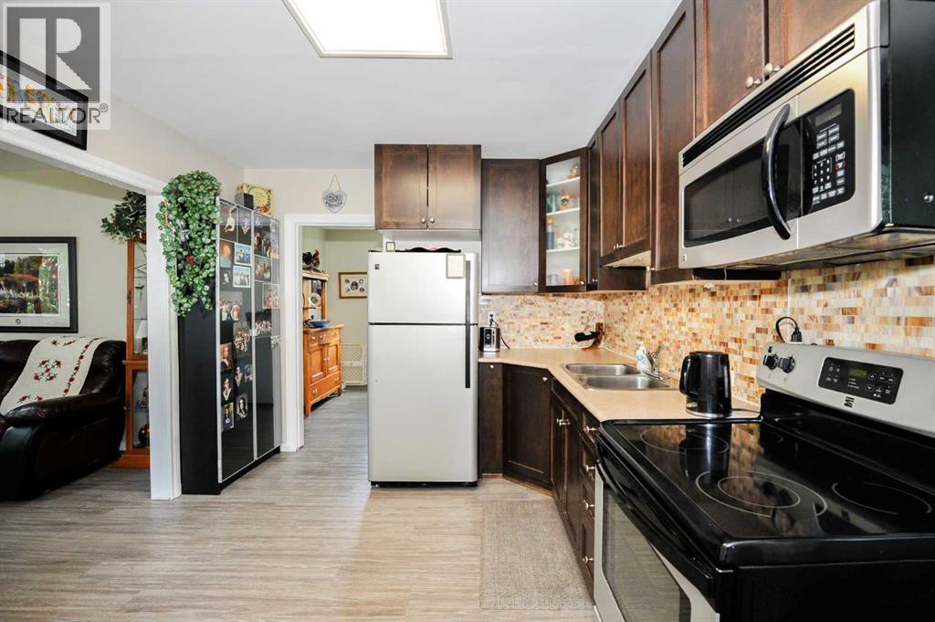 5223 46 Street - Photo 7
