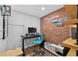 522 Woodbine Avenue, Kitchener, ON N2R1Y9 Photo 44