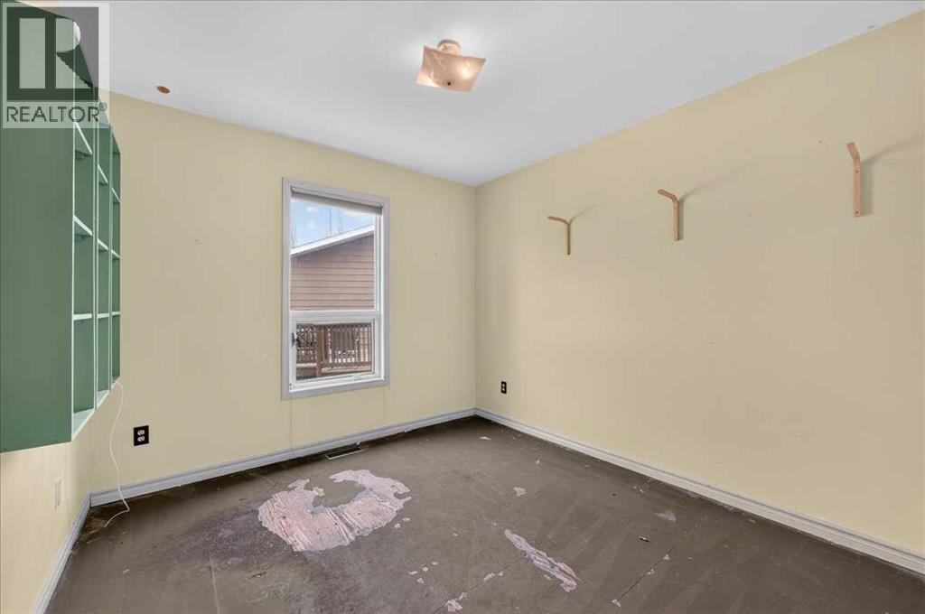 714 9 Avenue Southeast - Photo 19