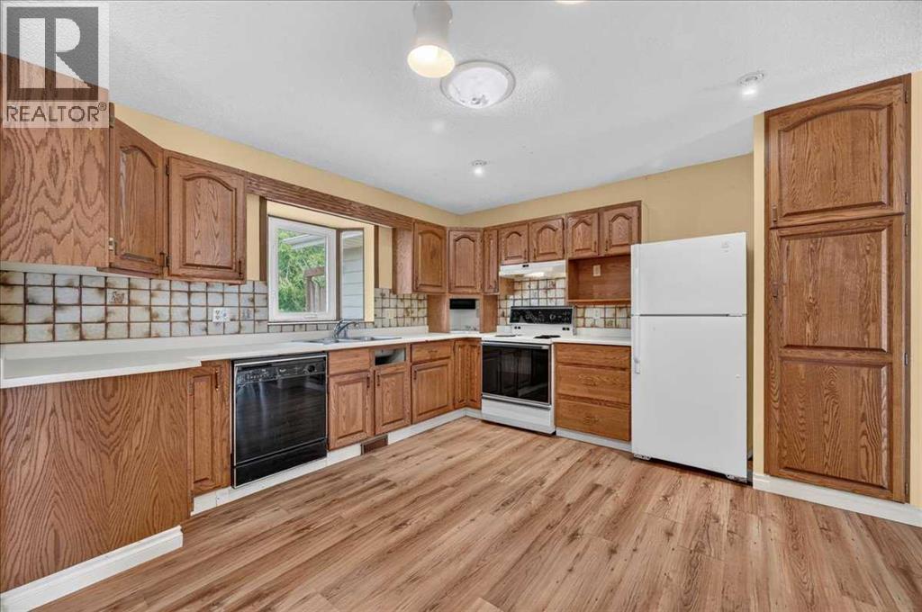 714 9 Avenue Southeast - Photo 13