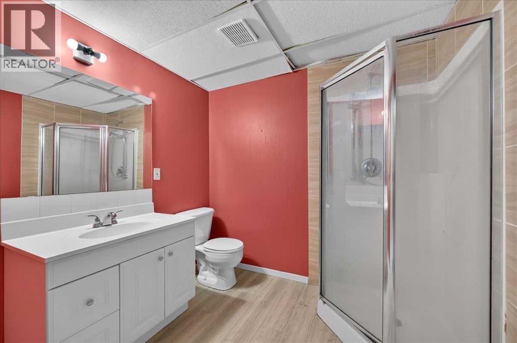 714 9 Avenue Southeast - Photo 32