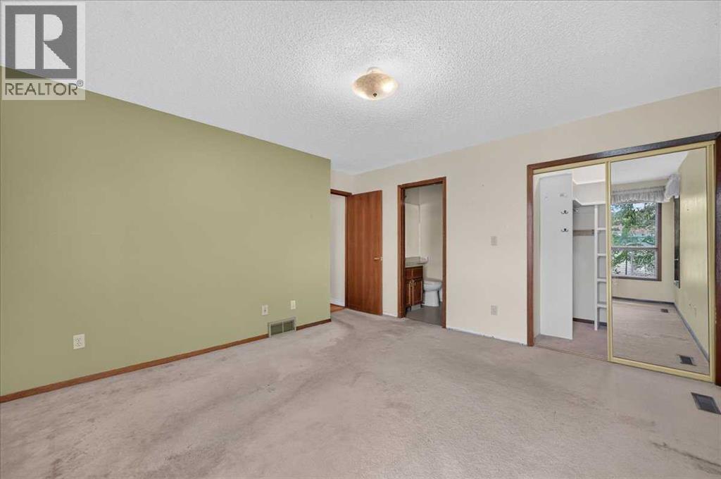 714 9 Avenue Southeast - Photo 25