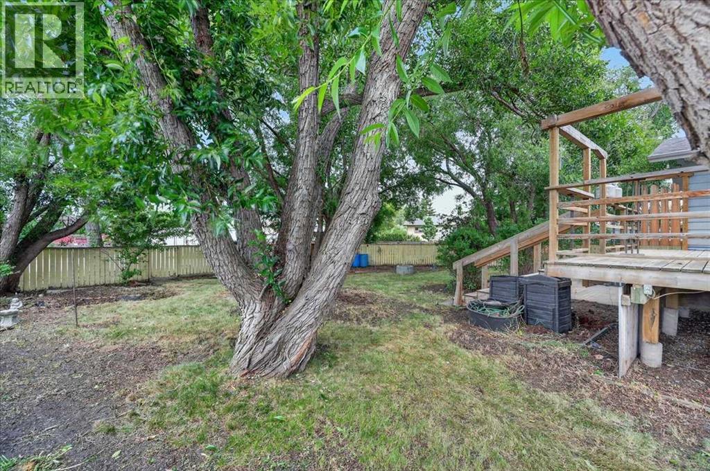714 9 Avenue Southeast - Photo 44