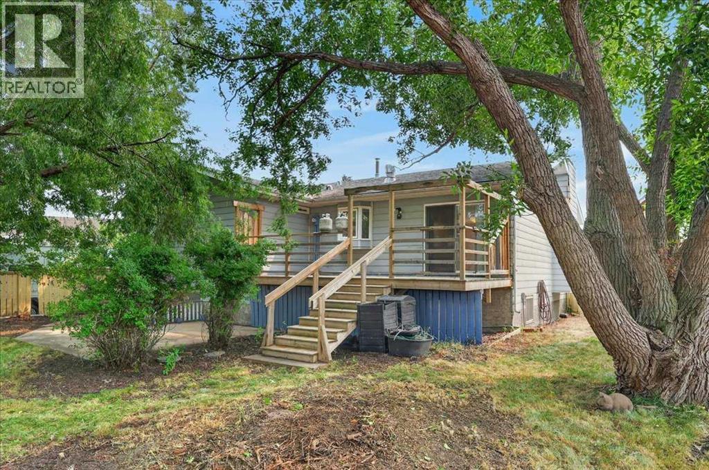 714 9 Avenue Southeast - Photo 43