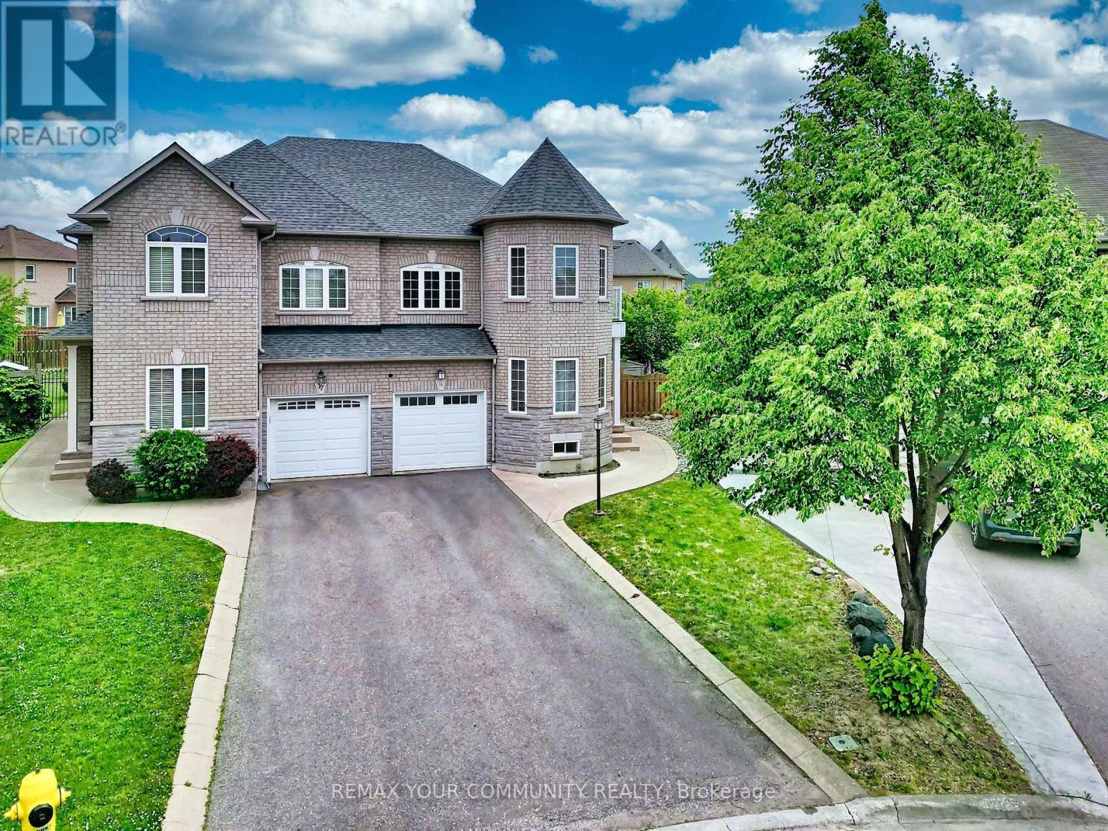 Photo of 15 Bellefontaine Court