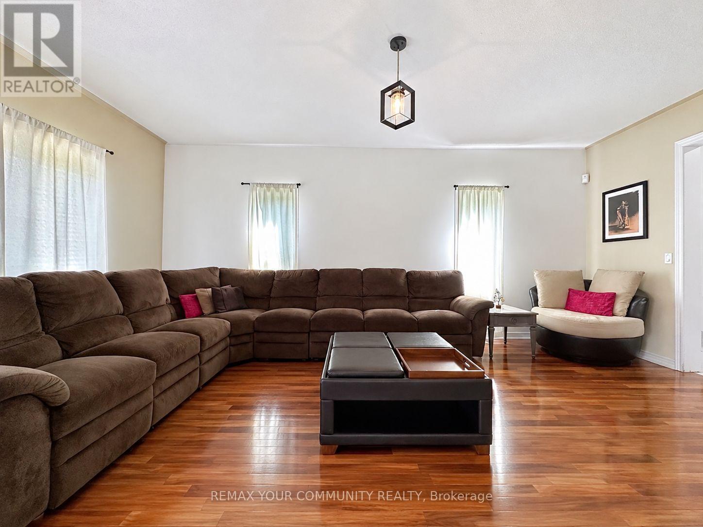 15 BELLEFONTAINE COURT - 9