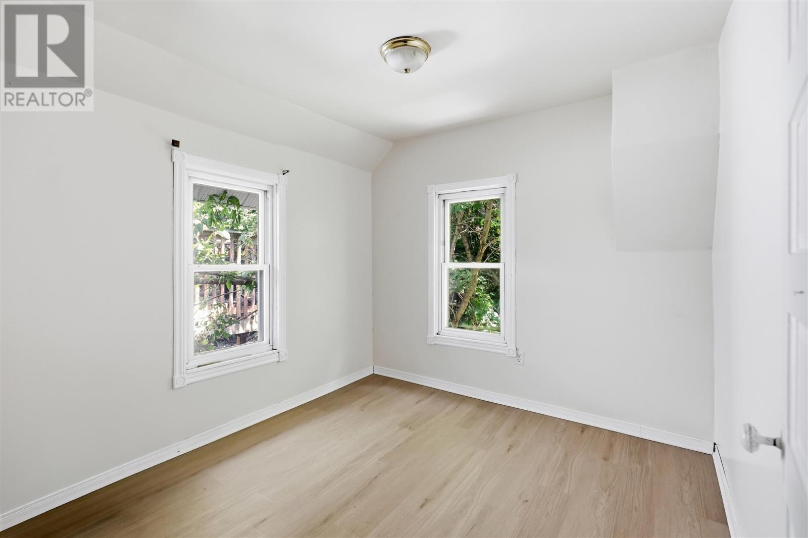 126 Trelawne AVE - 10