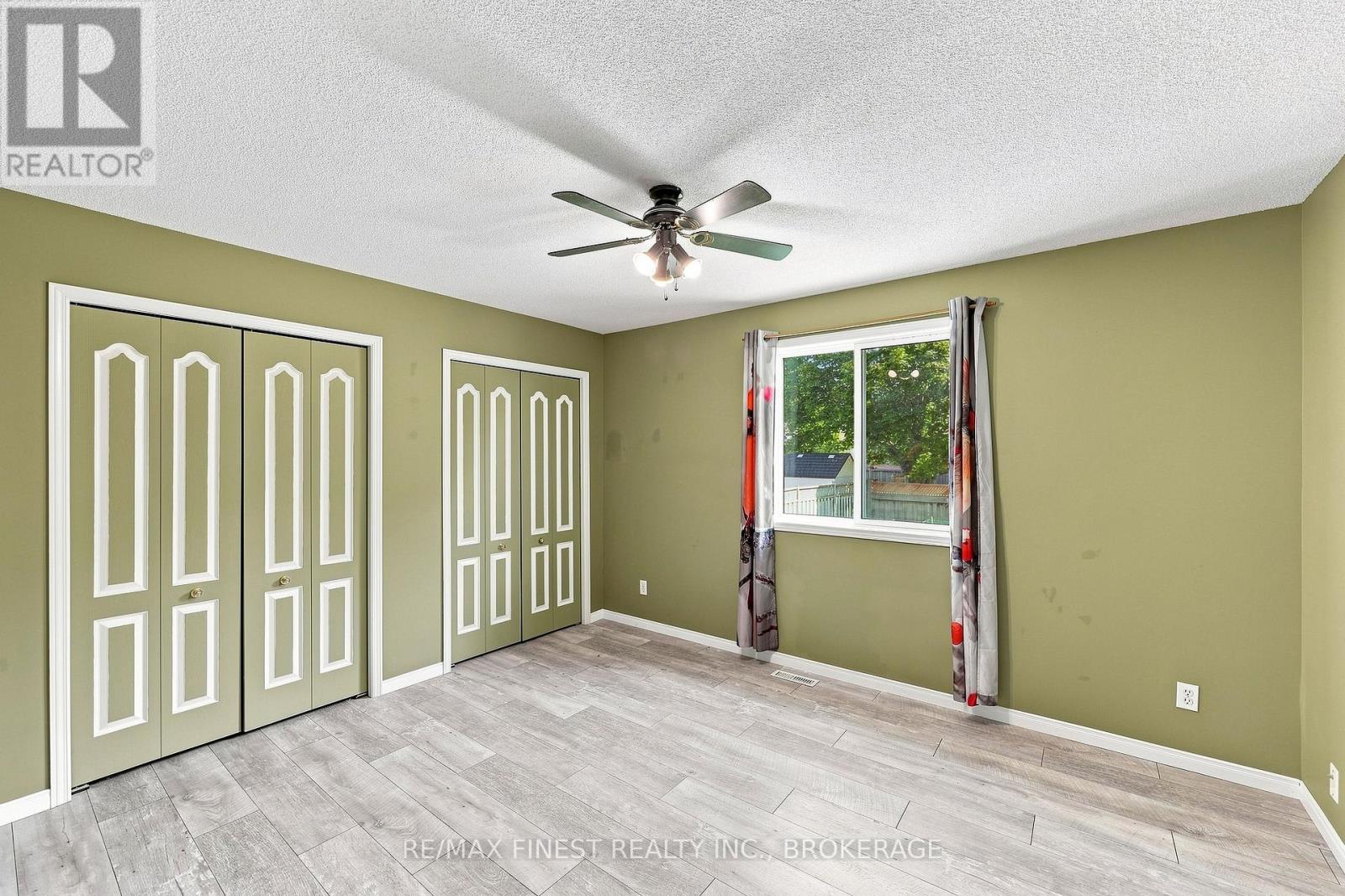 416 SHEILA COURT - Image 34