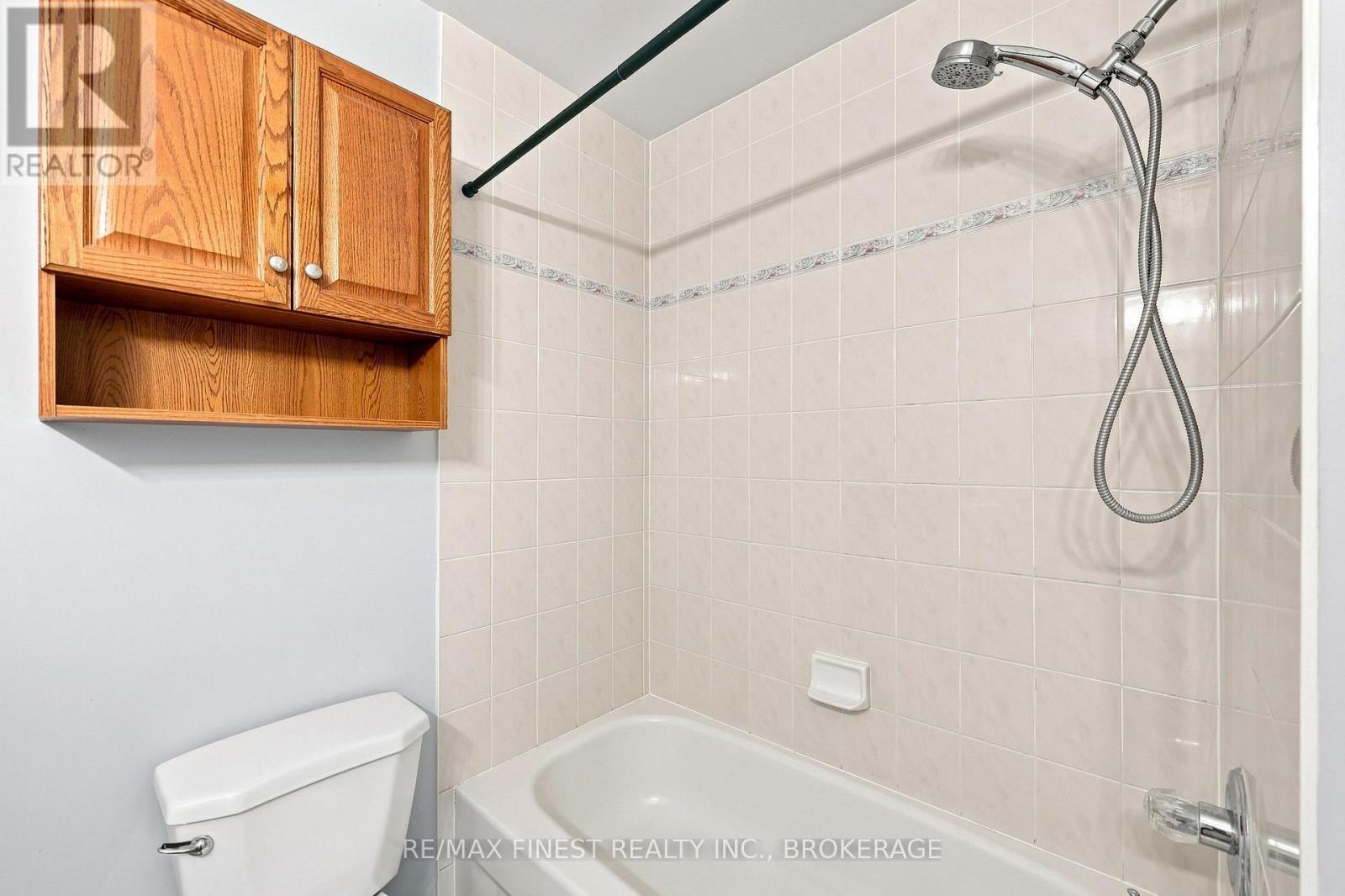 416 SHEILA COURT - 32