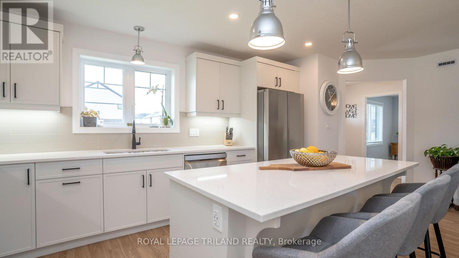 138 RENAISSANCE DRIVE - 21
