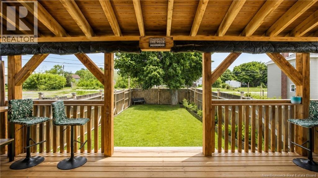 1245 ST THERESA Crescent - 37