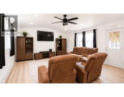 1245 St Theresa Crescent, Bathurst, NB E2A1K2 Photo 15