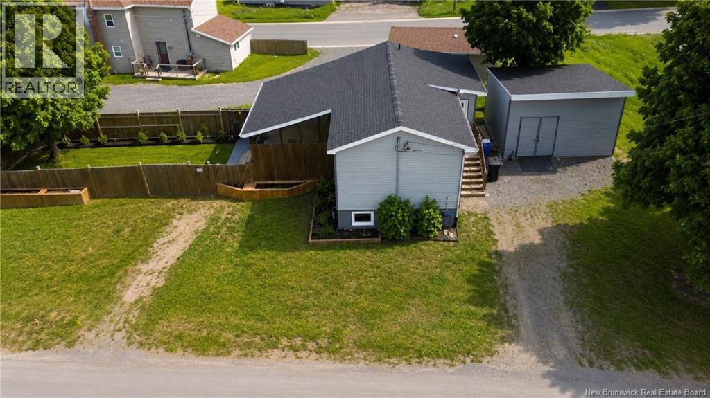 1245 ST THERESA Crescent - 39