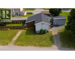1245 St Theresa Crescent, Bathurst, NB E2A1K2 Photo 39
