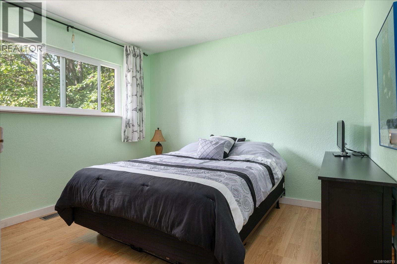 1062 Sabine Rd - 17