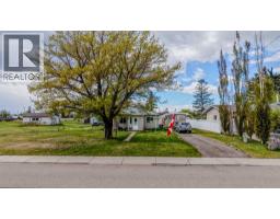 254 N 200 W, Raymond, AB T0K2S0 Photo 10