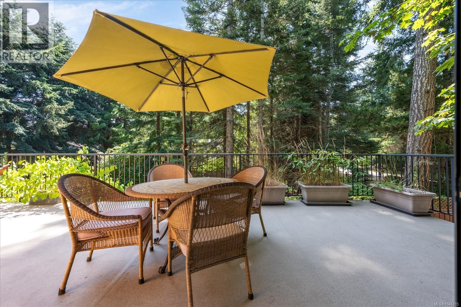 1062 Sabine Rd - 24