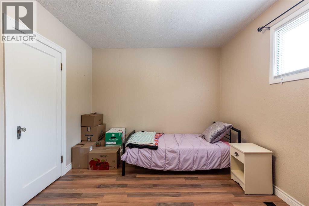 109 4 Street Southeast - Photo 19